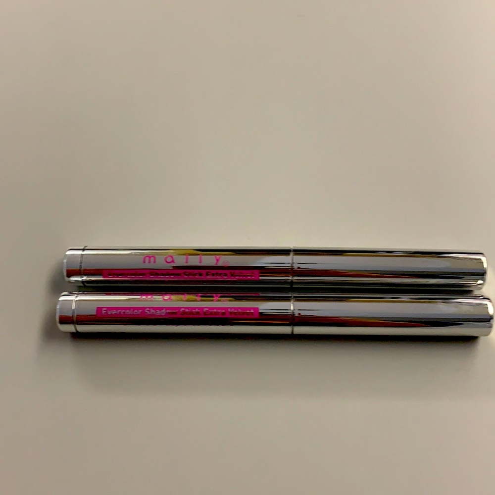 Mally Bullet Proof Evercolor Shadow Eyeliner Stick